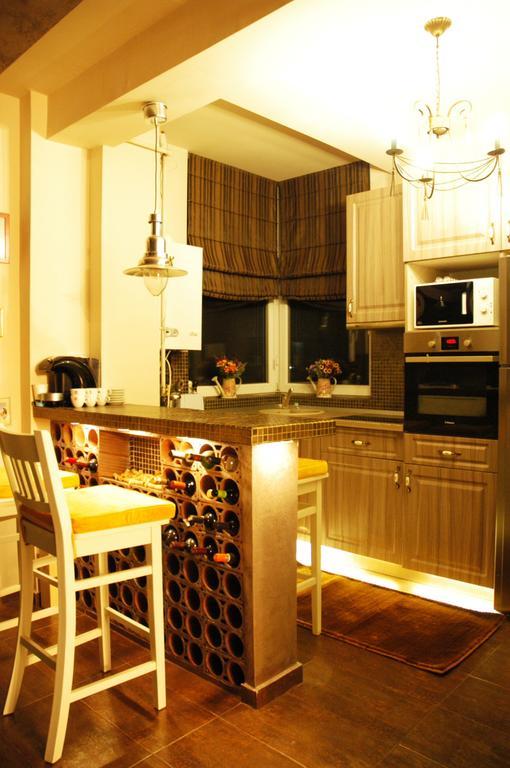 Classic Apartment Брашов Екстериор снимка
