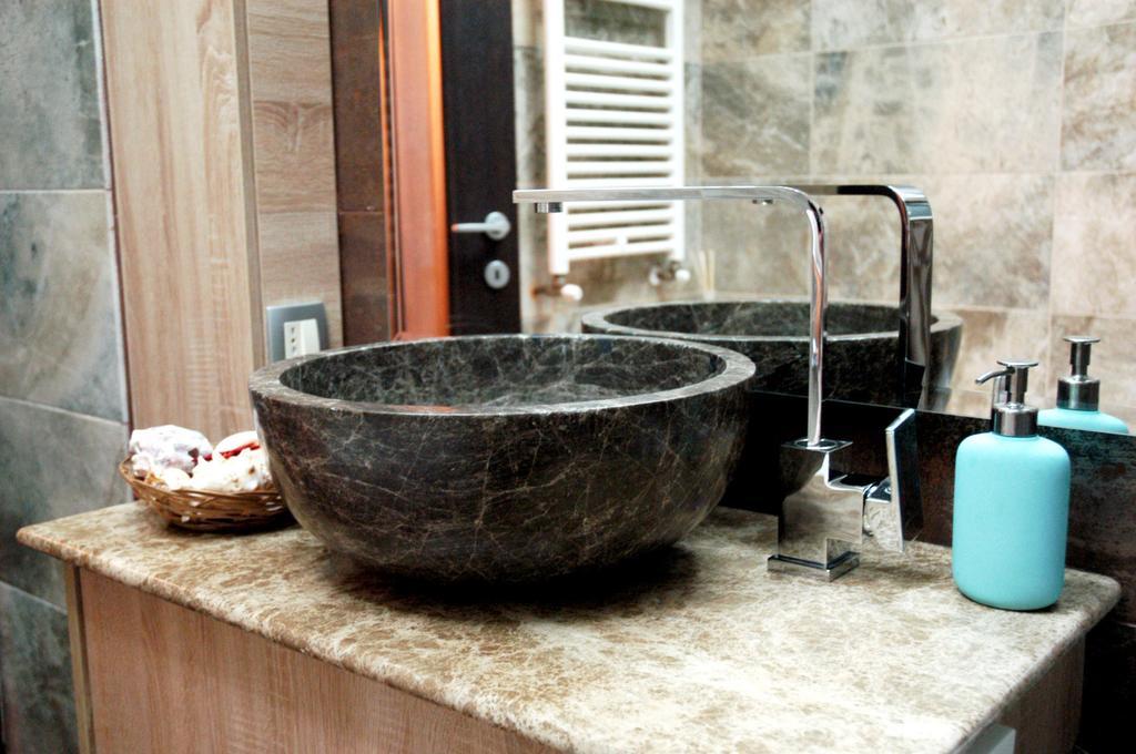 Classic Apartment Брашов Екстериор снимка