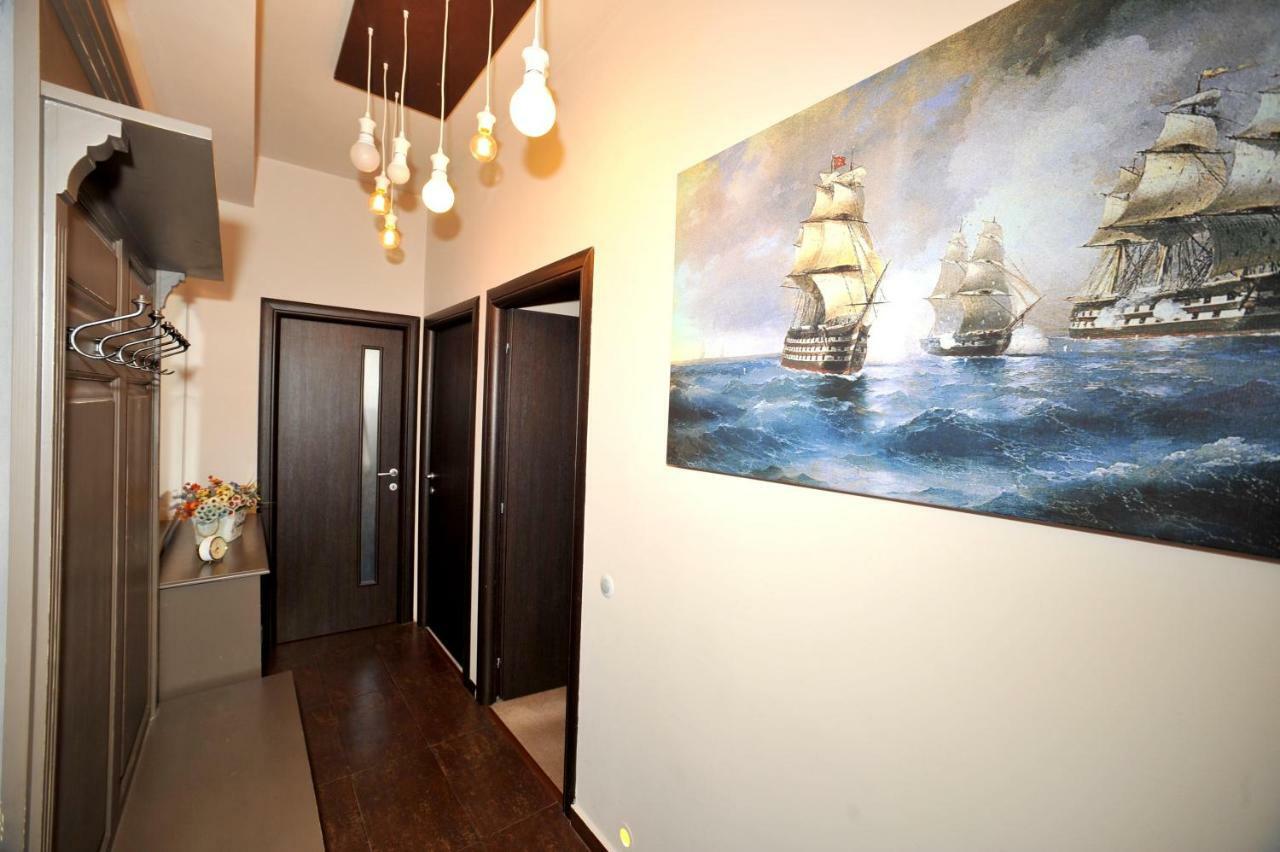 Classic Apartment Брашов Екстериор снимка